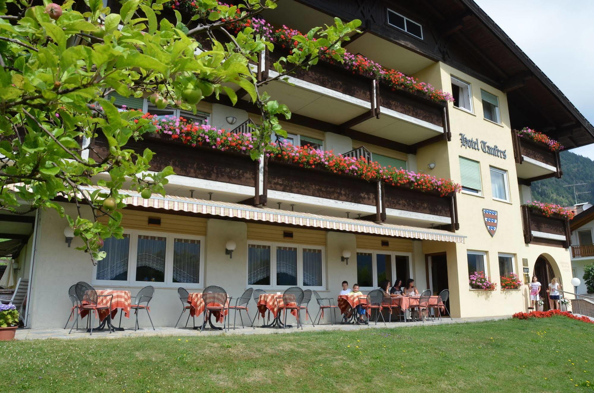 Hotel Taufers Molini di Tures Exterior foto